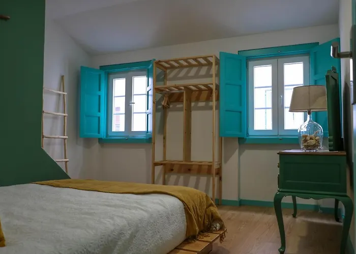 Casa Dos Palecos بيت للعطل نازاريه